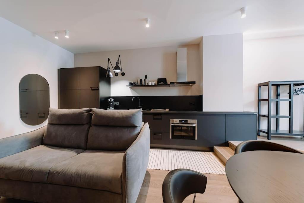 Chimay : La Chambre Bleue De La Grand Place Extérieur photo